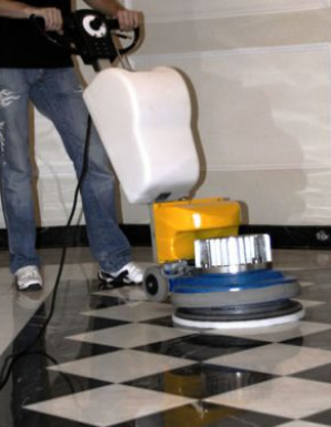 0-00732800-1527711981-futura-egytarcsas-polirozo-takarito-gep-04